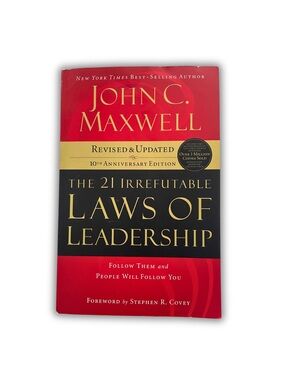 📚 3/25 The 21 Irrefutable Laws of Leadership by John C. Maxwell | Paperback